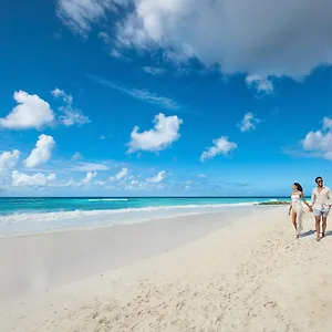 ***** Resort Sandals Barbados All Inclusive - Couples Only (adults Only) Barbados